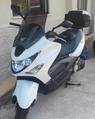 SCOTERONE KYMCO 500I