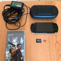 PSP 3004 + PSP GO + gioco + accessori