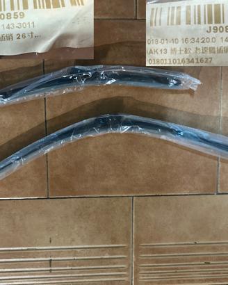 Coppia tergicristalli anteriori nuovi