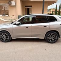 BMW X1 18dMSPORT  Anno 2023 € 36.500