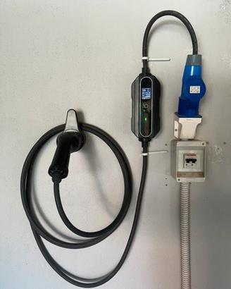 Wallbox 7,4Kw 32A ricarica auto elettrica EV