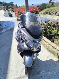 Suzuki Burgman 400