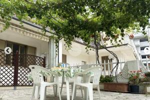 CASA SEMINDIPENDENTE A TORTORETO