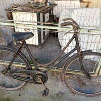 Biciletta epoca con freni a bacchetta