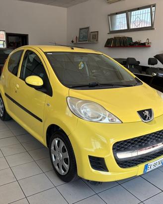 Peugeot 107 1.0 68CV 5p. Urban Move
