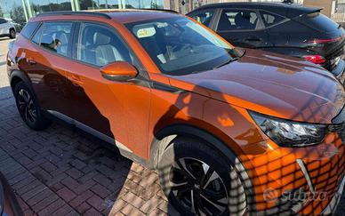 PEUGEOT 2008 PureTech 100 S&S Allure