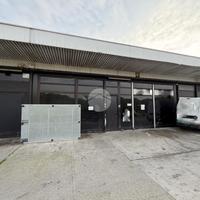 MAGAZZINO A BRESCIA