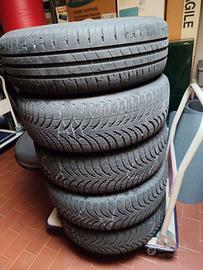 Quattro ruote invernali 185/65/15 + ruota di scort