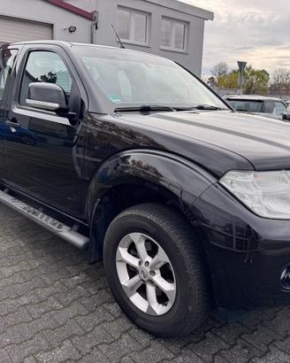 Nissan Navara 2.5 dCi 190CV 2 porte King Cab Manua