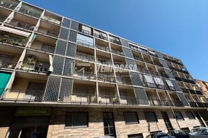 3 LOCALI! AMPIA METRATURA! DOPPIA ESPOSIZIONE!