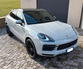Porsche Cayenne  3.0 V6 Platinum edition e-hybrid