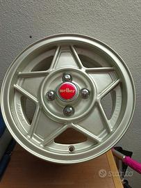 Cerchi in lega 13