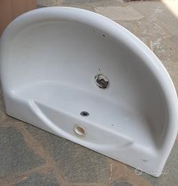 Lavandino bagno