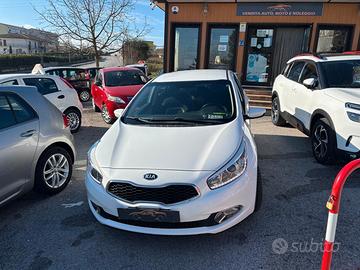 Kia Ceed cee'd 1.6 CRDi 129 CV DCT 5 porte