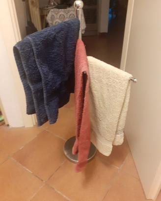 Piantana Porta Asciugamani a 3 Braccia