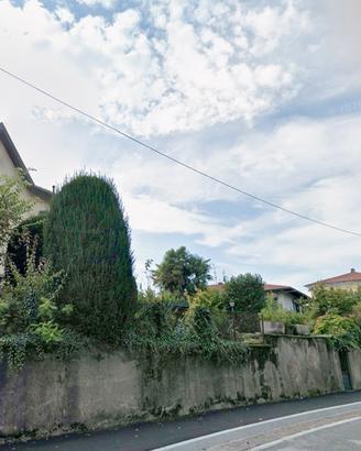 Stanza singola ad Appiano Gentile con bagno privat