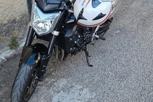  yamaha fz1 tenuta benissimo 