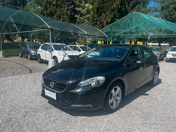 Volvo V40 T2 Style