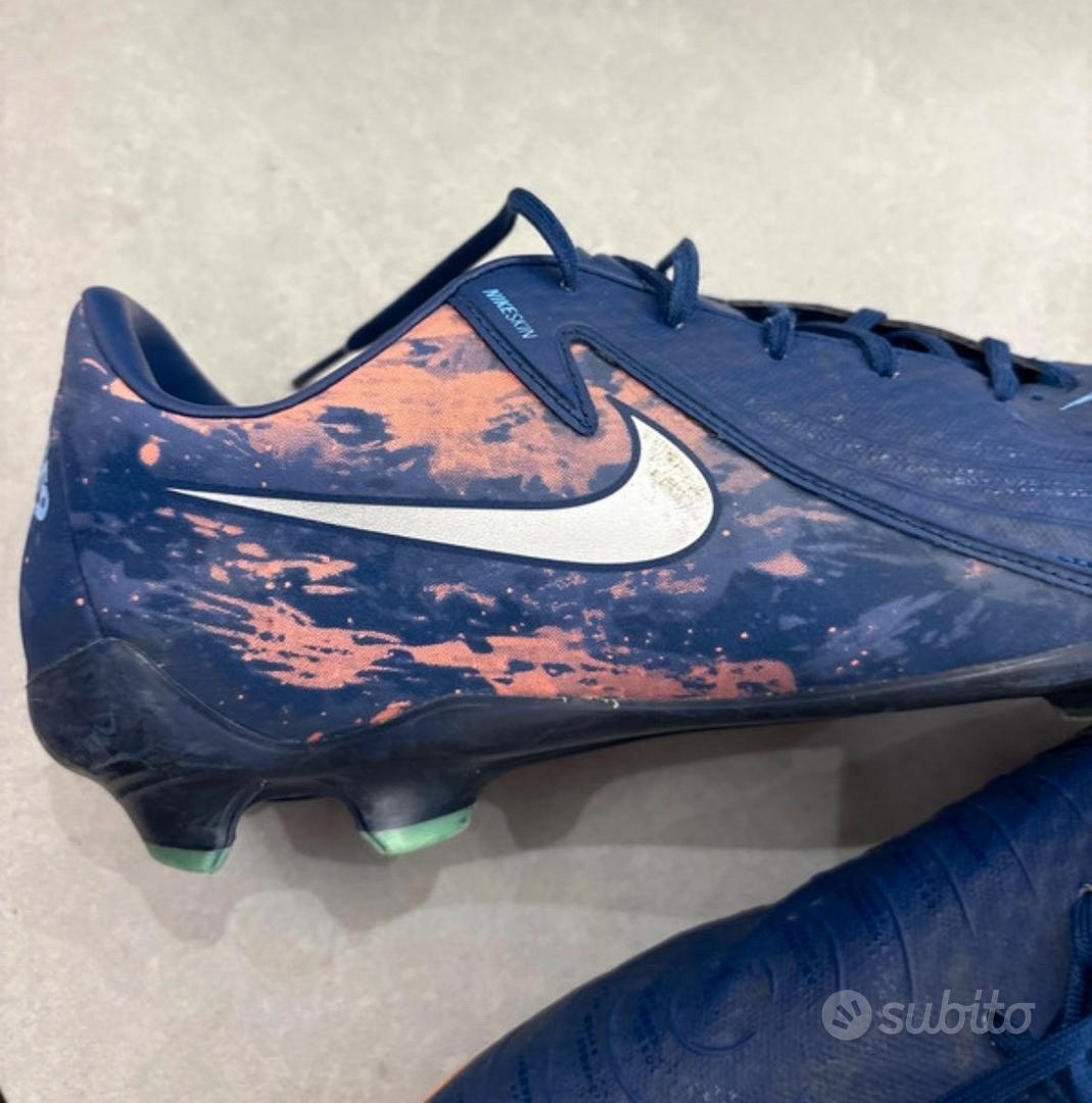 Scarpini Nike Phantom Accademy numero 44,5 - Sports In vendita a Roma