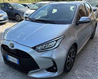 TOYOTA Yaris 1.5 Hybrid 5 porte Trend