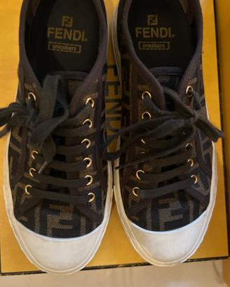 Scarpe Fendi