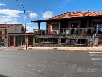 LOCALE COMMERCIALE 190 mq