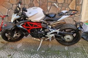 MV Agusta Brutale 800 - 2016