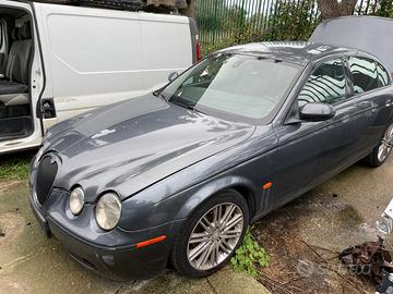 JAGUAR S-TYPE ricambi usati