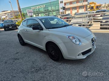 Alfa Romeo MiTo 1.3 JTDm-2 95 CV S&S Distinctive S