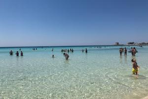 Torre Lapillo, 250 mt dal mare