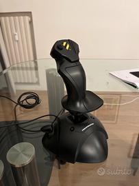 Joystick Thrustmaster aereo