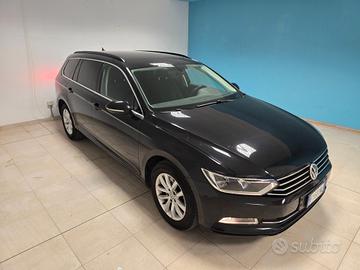 Volkswagen Passat Variant 1.6 TDI Comfortline Blue