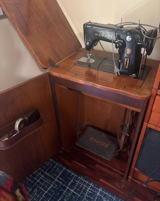 Macchina cucire singer anni 50
