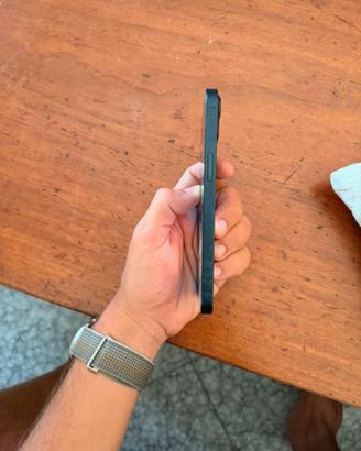iohone 14 nero
