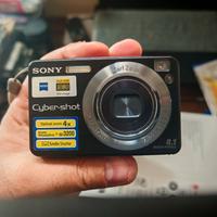 Sony Cyber-shot DSC-W130

