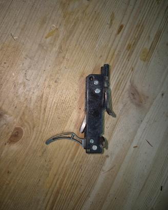 scatola di sgancio titanio