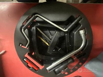 Kit Montaggio Ruotino Lancia Lybra SW – NUOVO