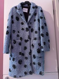 cappotto front street 8