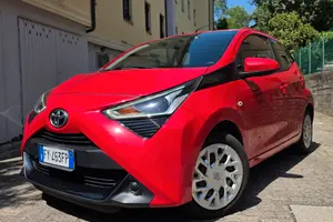 Toyota Aygo x-play