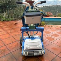 Robot pulitore Piscina