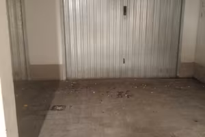 Garage seminterrato condominiale