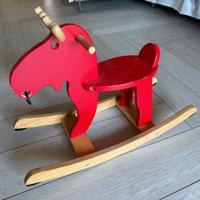Alce a dondolo Ikea colore rosso