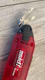 Forbici a batteria Kress modello US3