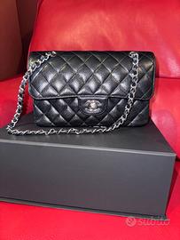 Chanel Classic Flap Piccola - Come Nuova 2024