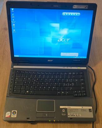 Notebook Acer vintage – Windows XP funzionante