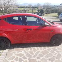 Lancia Ypsilon 2015 1.2 Ecochic Gpl 69cv