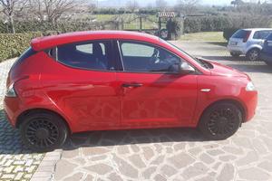 Lancia Ypsilon 2015 1.2 Ecochic Gpl 69cv