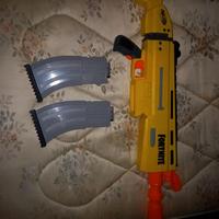 Pistole NERF e Nerf fortnite AR-L
