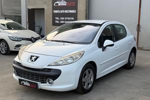 Peugeot 207 1.4 VTi 95CV 5p. XS