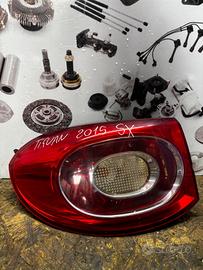 fanale posteriore laterale sinistro VOLKSWAGEN TIG